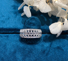 Load image into Gallery viewer, LUOWEND 18K White Gold Real Natural Diamond Ring for Women