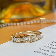 Load image into Gallery viewer, LUOWEND 18K Yellow Gold Fine Jewelry Real Natural Diamond Ring for Women
