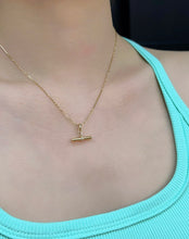 Load image into Gallery viewer, LUOWEND 18K White/Yellow Gold Fine Jewelry Real Natural Diamond Pendant for Women
