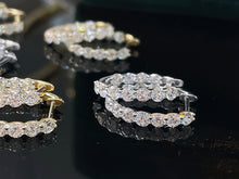 Load image into Gallery viewer, LUOWEND 18K White/Yellow Gold Fine Jewelry Real Natural Diamond Earrings for Women
