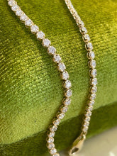 Load image into Gallery viewer, LUOWEND 18K White/Yellow/Rose Gold Classic Design Real Natural Diamond Bracelet for Women
