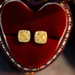 LUOWEND 18K Yellow Gold Real Natural Yellow Diamond Stud Earrings for Women