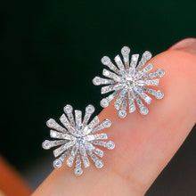 Load image into Gallery viewer, LUOWEND 18K White Gold Real Natural Diamond Stud Earrings for Women
