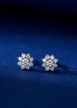 Load image into Gallery viewer, LUOWEND 18K White Gold Real Natural Diamond Stud Earrings for Women
