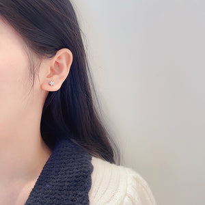 LUOWEND 18K White Gold Real Natural Diamond Stud Earrings for Women
