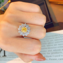 Load image into Gallery viewer, LUOWEND 18K White Gold Natural Yellow Diamond Ring for Women
