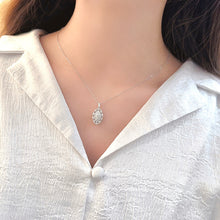 Load image into Gallery viewer, LUOWEND 18K White Gold Real Natural Diamond Pendant Necklace for Women
