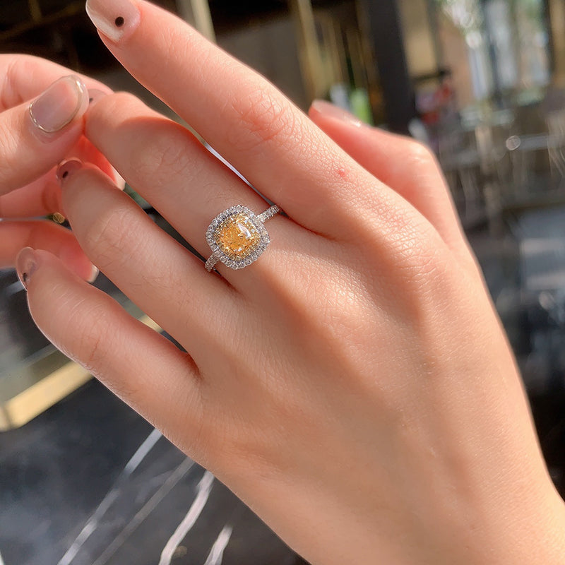 LUOWEND 18K White Gold Real Natural Yellow Diamond Ring for Women