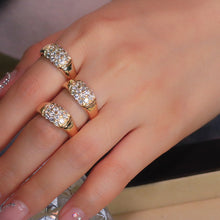 Load image into Gallery viewer, LUOWEND 18K Yellow Gold Natural Diamond Ring for Women
