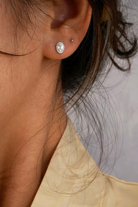 LUOWEND 18K White Gold Real Natural Diamond Stud Earrings for Women