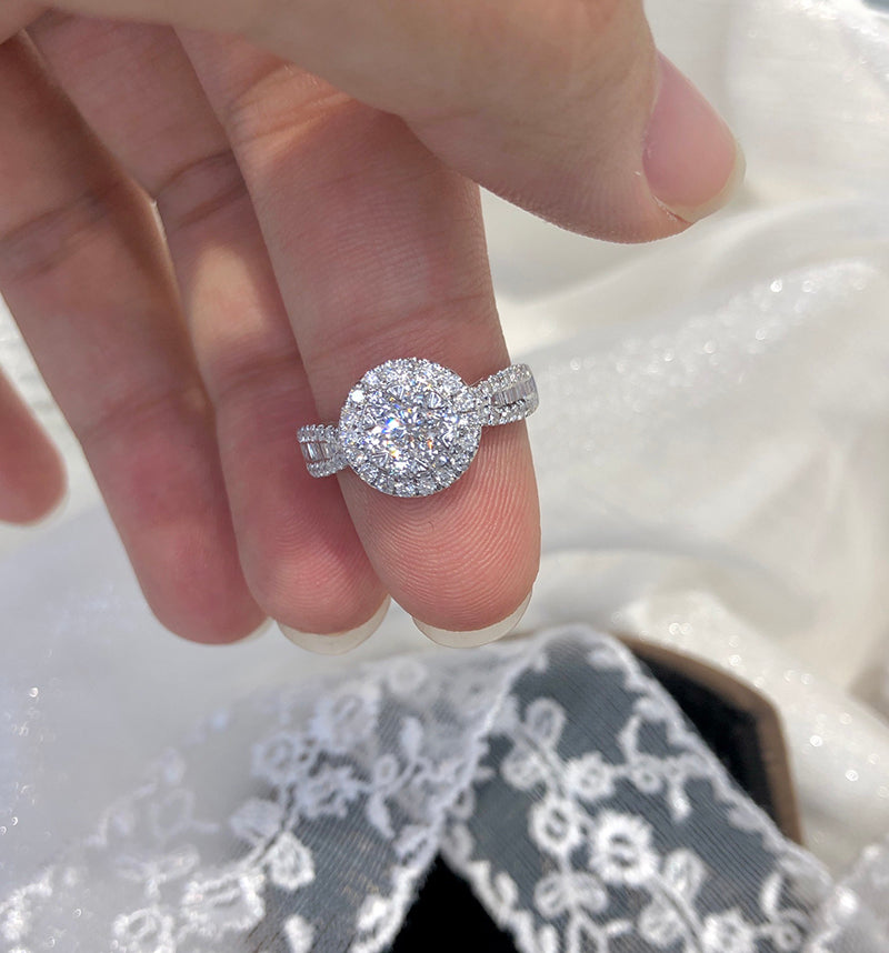 LUOWEND 18K White Gold Real Natural Diamond Ring for Women