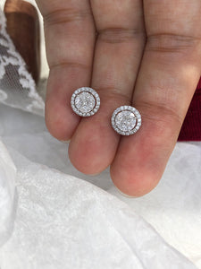 LUOWEND 18K White Gold Real Natural Diamond Stud Earrings for Women