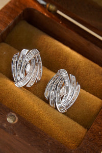 LUOWEND 18K White Gold Real Natural Diamond Stud Earrings for Women