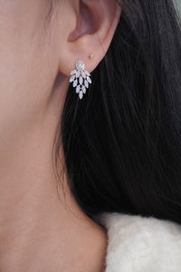 LUOWEND 18K White Gold Real Natural Diamond Stud Earrings for Women