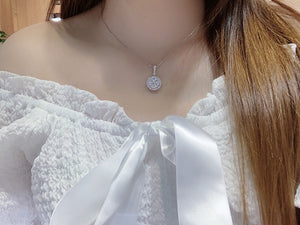 LUOWEND 18K White Gold Real Natural Diamond Pendant Necklace for Women