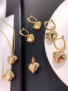 LUOWEND 18K Yellow Gold Real Natural Diamond Pendant Necklace for Women