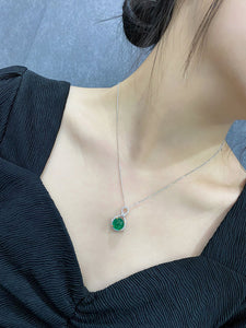 LUOWEND 18K White Gold Real Natural Emerald Gemstone Necklace for Women