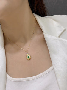 LUOWEND 18K White and Yellow Gold Real Natural Emerald Gemstone Necklace for Women