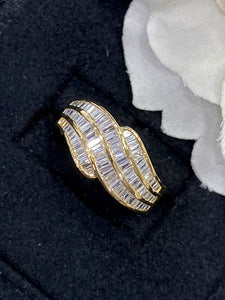 LUOWEND 18K White or Yellow Gold Real Natural Diamond Ring for Women
