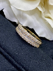 LUOWEND 18K Yellow Gold Real Natural Diamond Ring for Women