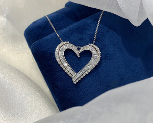 LUOWEND 18K White Gold Real Natural Diamond Pendant Necklace for Women