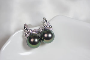 LUOWEND 18K White Gold Real Natural Tahiti Black Pearl Earrings for Women