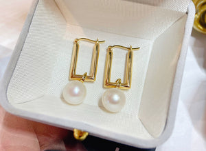 LUOWEND 18K Yellow Gold Real Natural Freshwater Pearl for Women