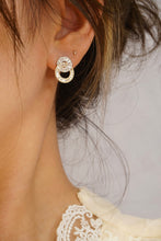 Load image into Gallery viewer, LUOWEND 18K White and Yellow Gold Real Natural Diamond Stud Earrings for Women
