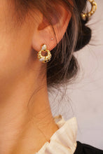 Load image into Gallery viewer, LUOWEND 18K Yellow Gold Real Natural Diamond Stud Earrings for Women
