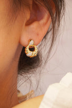 Load image into Gallery viewer, LUOWEND 18K Yellow Gold Real Natural Diamond Stud Earrings for Women
