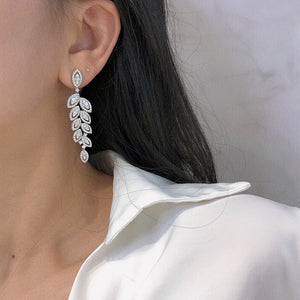 LUOWEND 18K White Gold Real Natural Diamond Drop Earrings for Women