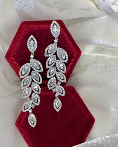 LUOWEND 18K White Gold Real Natural Diamond Drop Earrings for Women