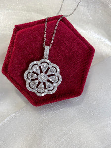 LUOWEND 18K White Gold Real Natural Diamond Pendant Necklace for Women