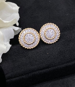 LUOWEND 18K Yellow Gold Real Natural Diamond Stud Earrings for Women