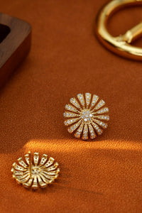 LUOWEND 18K Yellow Gold Real Natural Diamond Stud Earrings for Women
