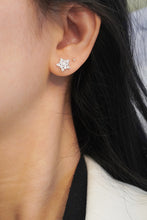 Load image into Gallery viewer, LUOWEND 18K White Gold Real Natural Diamond Stud Earrings for Women
