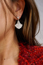 Load image into Gallery viewer, LUOWEND 18K White Gold Real Natural Diamond Drop Earrings for Women
