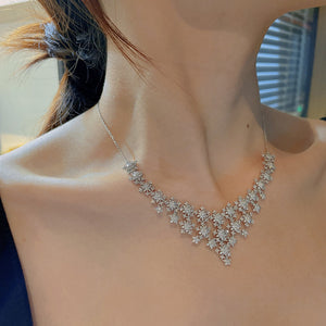 LUOWEND 18K White Gold Real Natural Diamond Necklace for Women