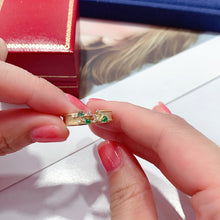 Load image into Gallery viewer, LUOWEND 18K Yellow Gold Real Natural Diamond and Emerald Ring for Women
