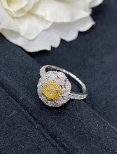 Load image into Gallery viewer, LUOWEND 18K White and Yellow Gold Real Natural Yellow Diamond Ring for Women
