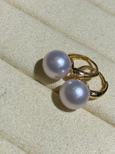 LUOWEND 18K Yellow Gold Real Natural Akoya Pearl Earrings for Women