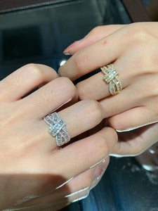 LUOWEND 18K White or Yellow Gold Real Natural Diamond Ring for Women