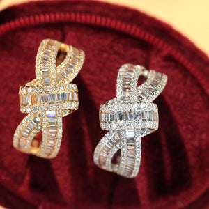 LUOWEND 18K White or Yellow Gold Real Natural Diamond Ring for Women