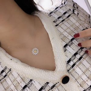 LUOWEND 18K White Gold Real Natural Yellow Diamond Pendant Necklace for Women