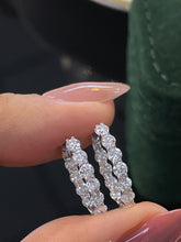 Load image into Gallery viewer, LUOWEND 18K White/Yellow Gold Fine Jewelry Real Natural Diamond Earrings for Women
