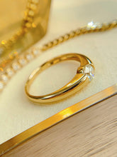 Load image into Gallery viewer, LUOWEND 18K Yellow Gold Fine Jewelry Real Natural Diamond Ring for Women
