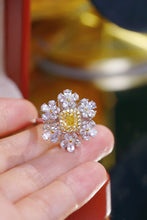 Load image into Gallery viewer, LUOWEND 18K White Gold Natural Yellow Diamond Ring for Women
