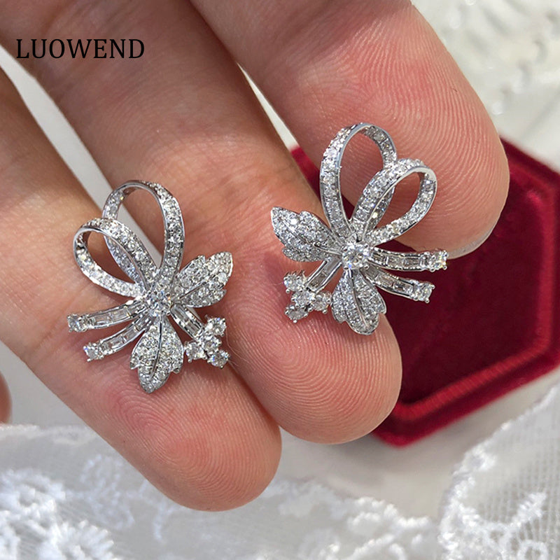 LUOWEND 18K White Gold Real Natural Diamond Stud Earrings for Women