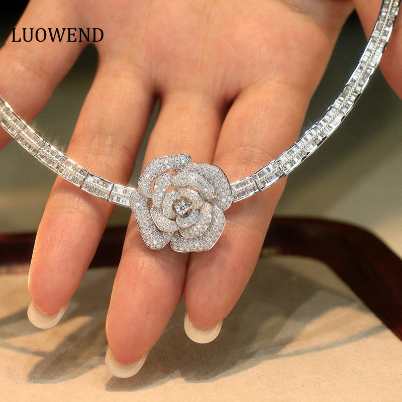 LUOWEND 18K White Gold Natural Diamond Pendant for Women