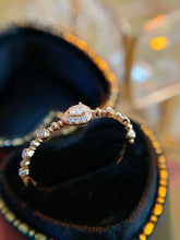 Load image into Gallery viewer, LUOWEND 18K Yellow Gold Fine Jewelry Real Natural Diamond Ring for Women
